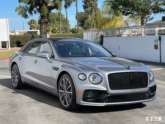 23款宾利飞驰40tv8港口最新报价行情现车配置齐全欢迎选购