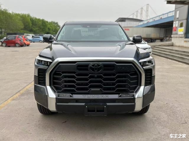 23款丰田坦途35tt混动ltd版价格专业皮卡优惠中现车54万