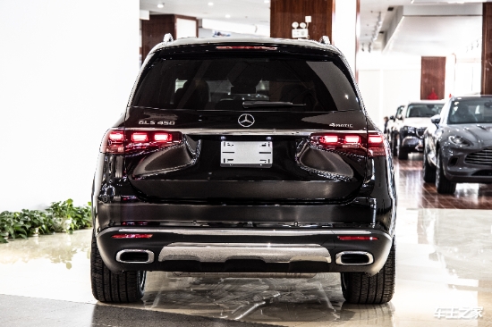 2024新款奔驰gls450展厅现车百万级豪华suv