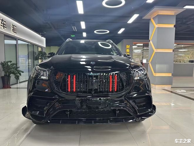 奔驰gls450改装迈莎锐四座版本展位现车价格优惠中