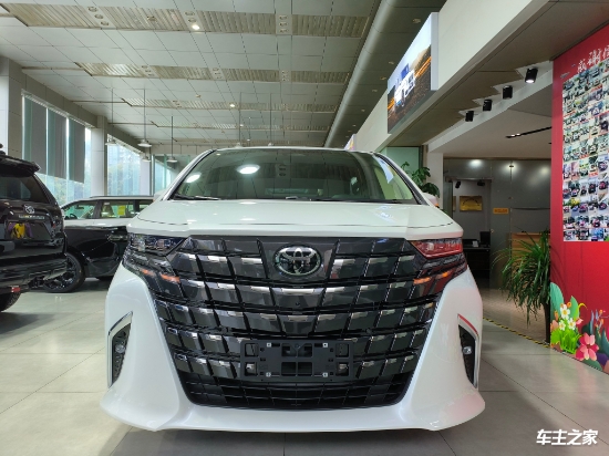 24款丰田新一代丰田埃尔法西安最新加价行情