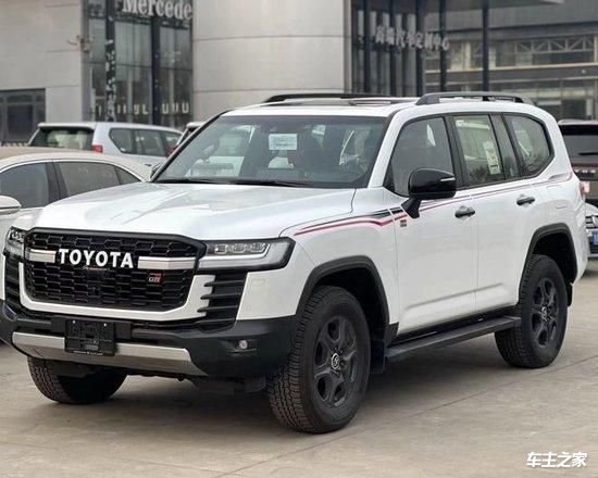 24款丰田酷路泽lc300国六现车全国可分期欢迎来电咨询