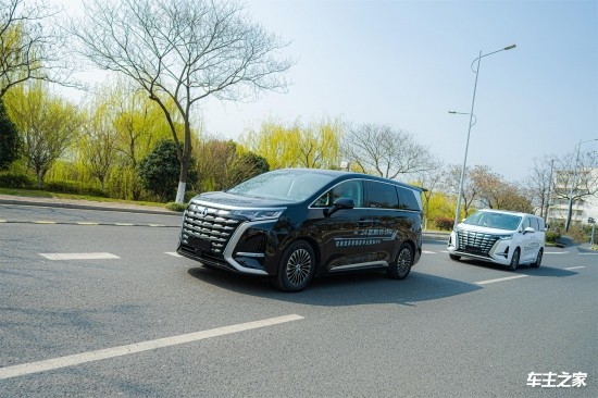 mpv年度销量冠军2024款腾势d9新车无锡到店