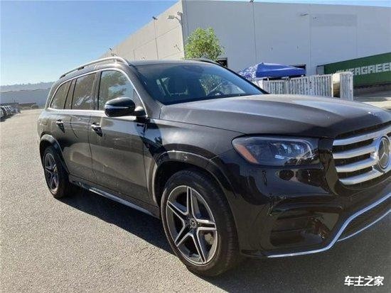 云南昆明普洱24款奔驰gls450最新行情99.8万即可入手