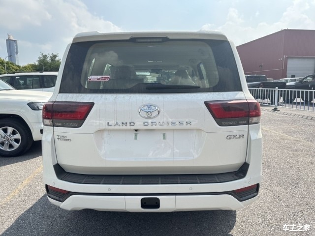 新款丰田酷路泽价格及配置现车直降售全国