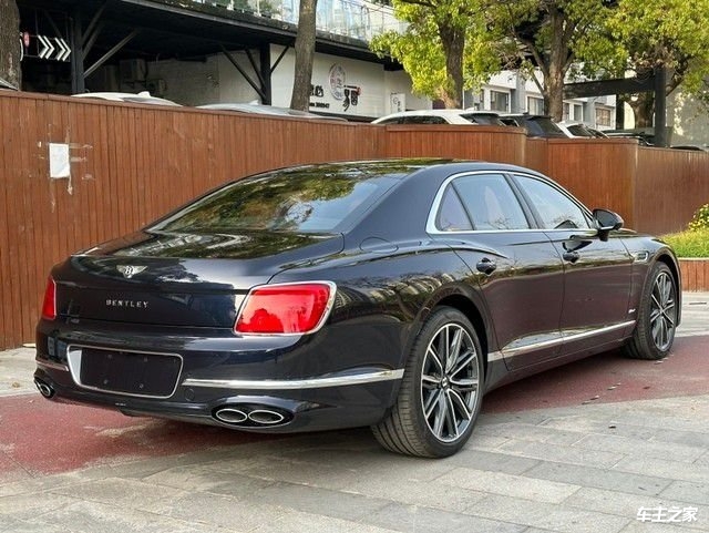 宾利飞驰颜色齐全 天津港团购进行中|优惠促销 - 天津恒泰名车