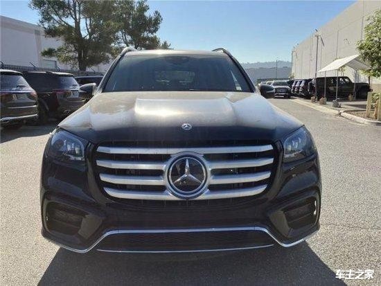 云南昆明普洱24款奔驰gls450最新行情998万即可入手