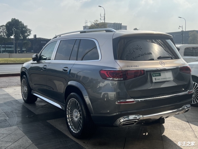 24款奔驰gls450改装升级迈巴赫gls600四座售价123万