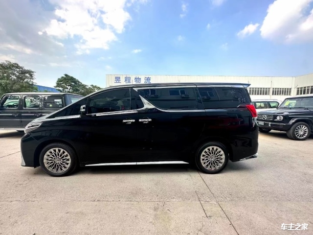 雷克萨斯lm35023款35七座菲律宾销售全国最低价195万