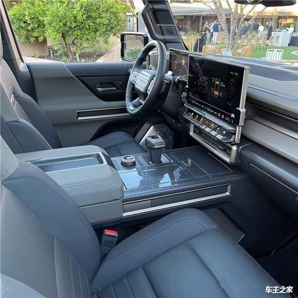 2024款悍马ev硬派越野