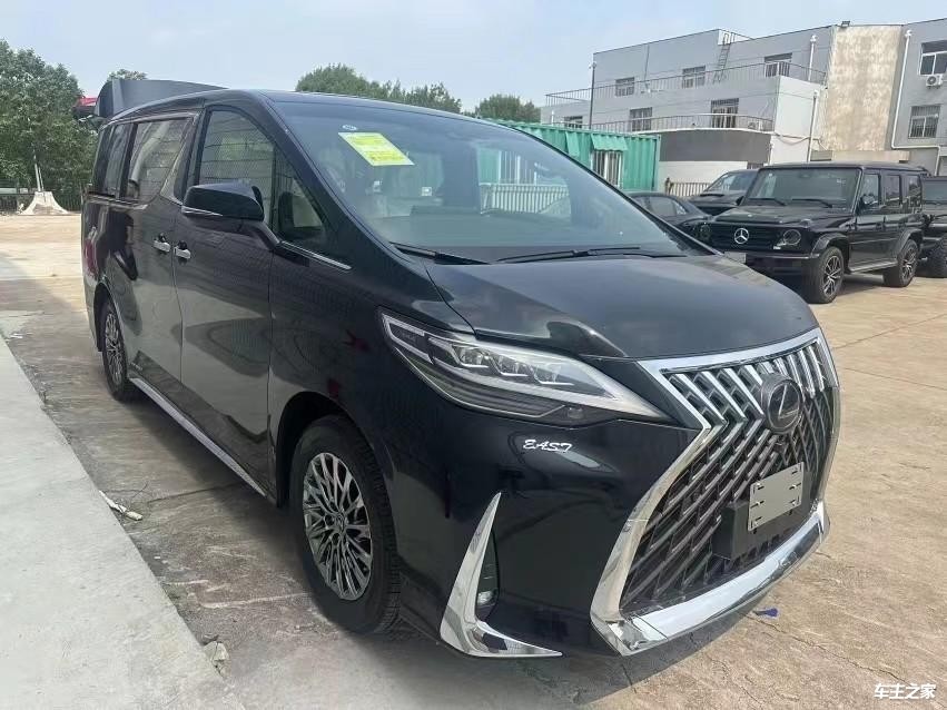 昆明平行进口雷克萨斯lm300现车最低报价