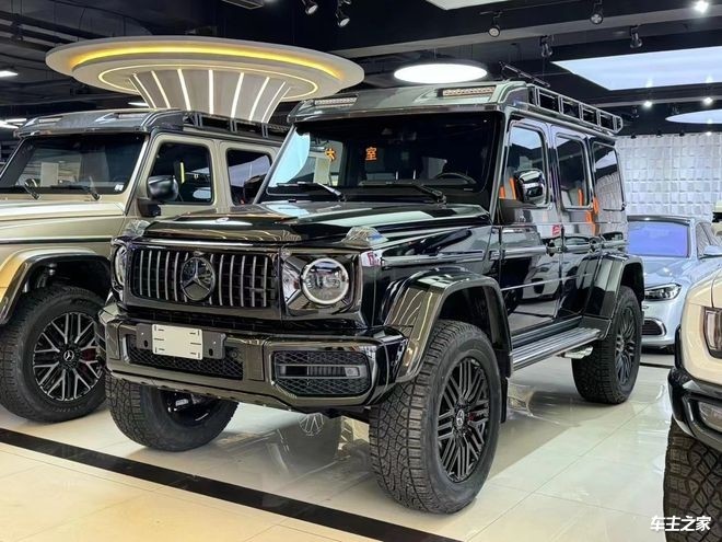 23款奔驰g6344展厅现车全国可低息分期欢迎来店品鉴