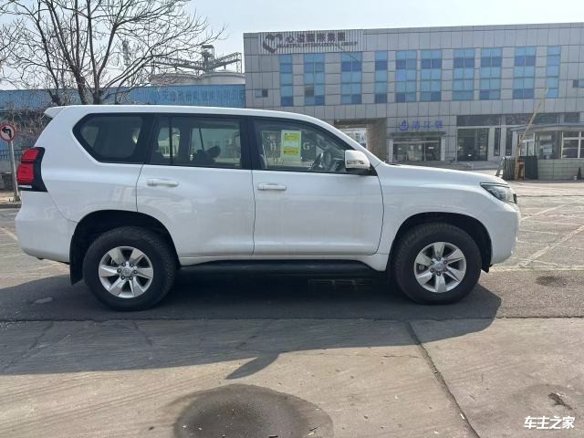 【图】22款柴油霸道2800 2.8t 九气囊 天窗 底挂顶配 现车52.