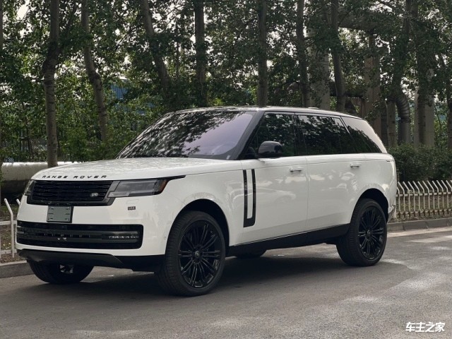 揽胜行政22款44tp530汽油se长轴7座新一代最低价