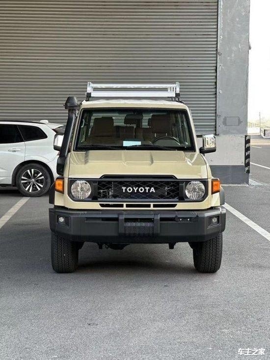 24款丰田酷路泽lc76全系现车49万起售