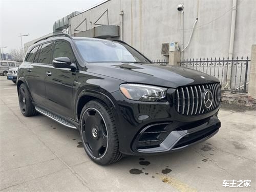 24款奔驰gls63加版大满配天津港最新售价支持分期购车