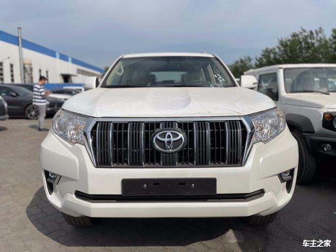 2023款丰田霸道4000国六最新价格50万起