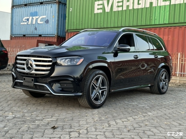 24款奔驰gls450报价现车优惠配置详解