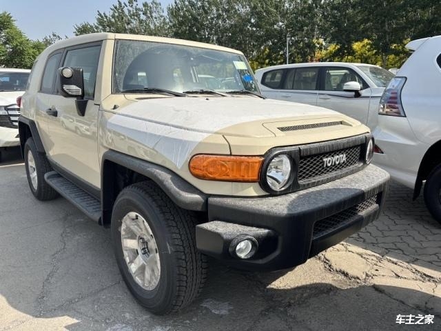 24款丰田酷路泽fj天津港现车最新售价全国上牌最低仅售42万