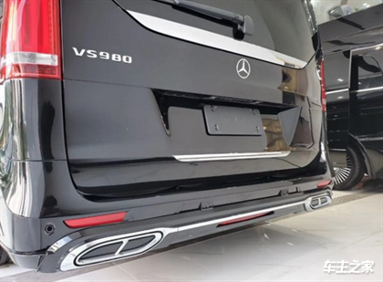 云南曲靖奔驰v260高顶商务车改装升级多少钱