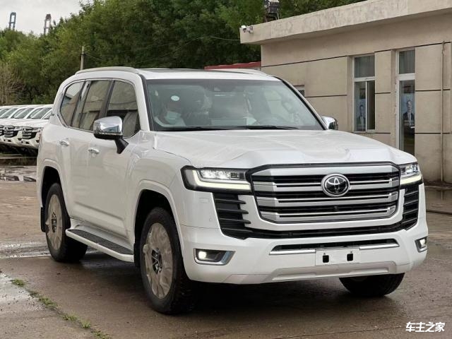 24款全新丰田酷路泽lc300全尺寸越野车价格多少