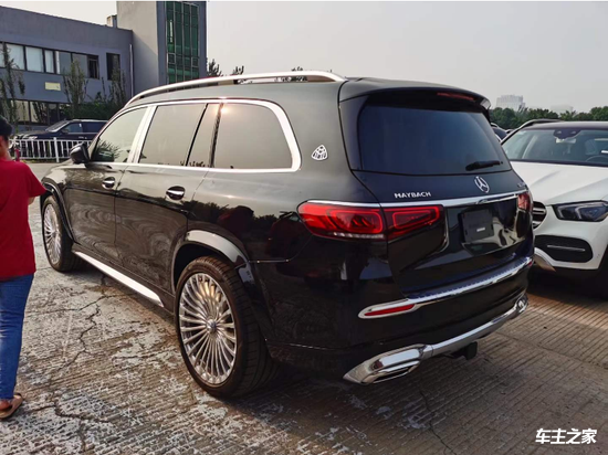 迈巴赫gls600天津港最新售价,狂降30余万售全国
