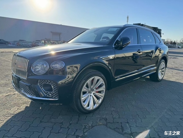 宾利添越 23款 4.0t 长轴 雅度 平行进口现车