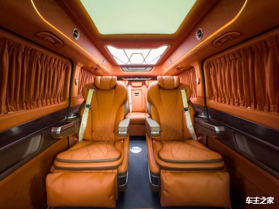 昆明奔驰v260l改装高顶7座商务车t800价格优惠20万