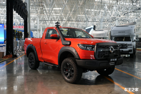 长城皮卡连续25年销量第一长城炮品牌第50万台整车荣耀下线