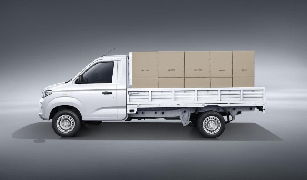 价格低至449万元东风小康创富牛卡解决了微卡用户哪些痛点