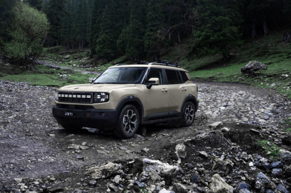 试驾捷途山海T1四驱版-三电机真四驱,开启旅行新定义_捷途sqr