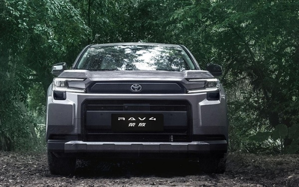 多媒体屏可能黑屏 超1.5万辆RAV4荣放及威兰达召回